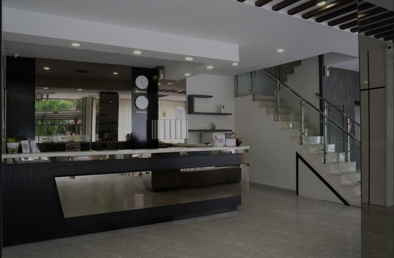 Osaka Hotel Batam Nagoya Ngoại thất bức ảnh