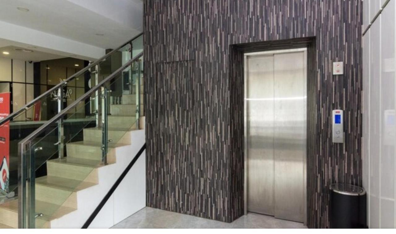 Osaka Hotel Batam Nagoya Ngoại thất bức ảnh