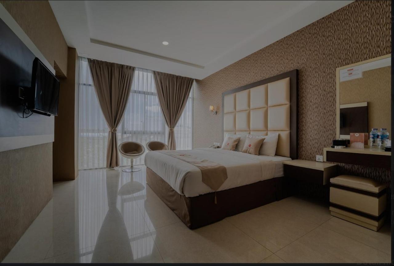 Osaka Hotel Batam Nagoya Ngoại thất bức ảnh