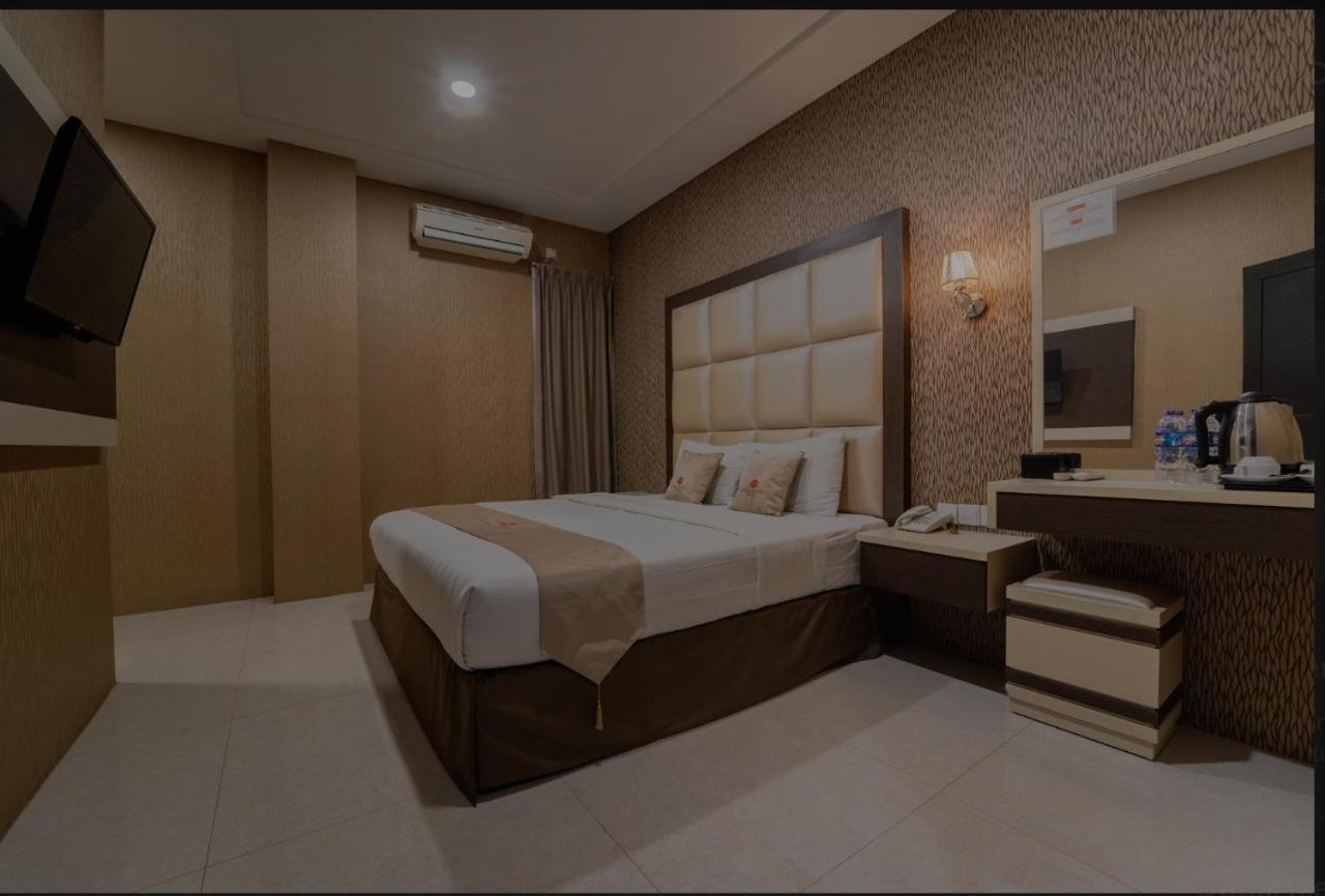 Osaka Hotel Batam Nagoya Ngoại thất bức ảnh